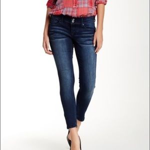 Seven7: booty shaper legging